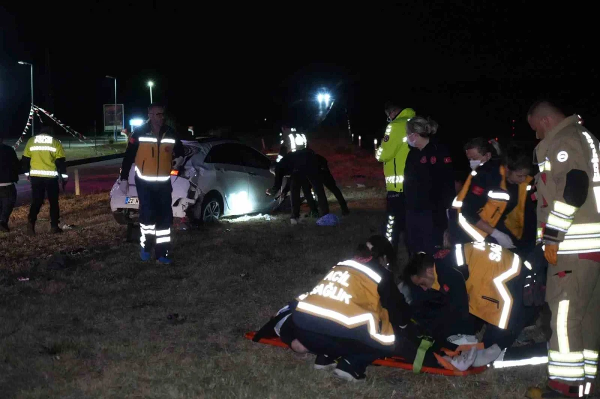 Edirne-Havsa yolunda takla atan otomobil: 1'i ağır 3 yaralı