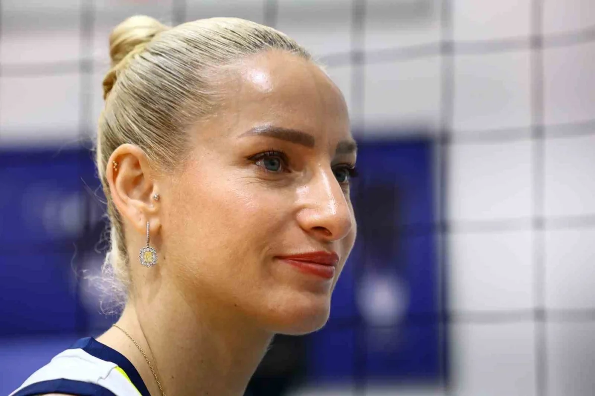 Gizem Örge'den Fenerbahçe'ye kupa hedefi ve sezon mesajı