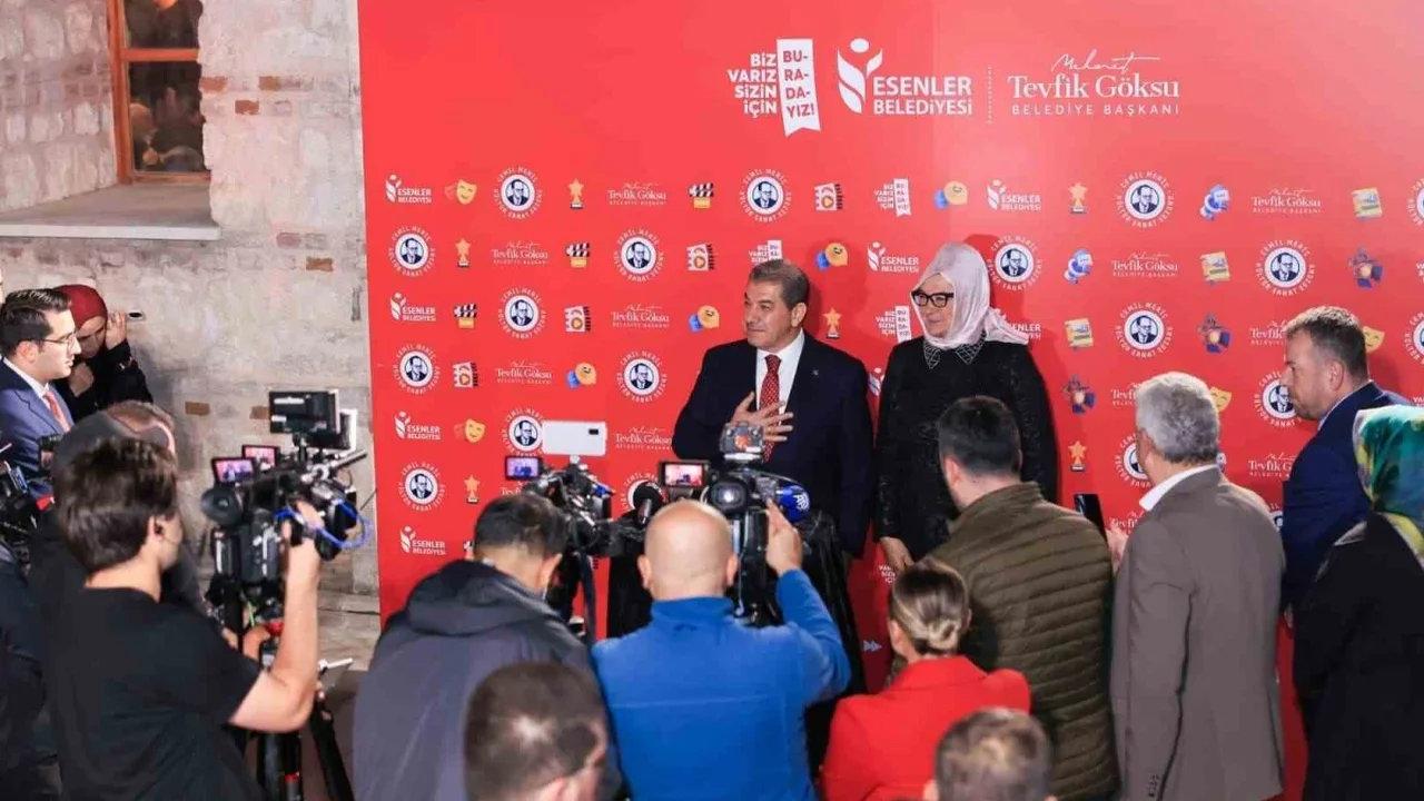 Sezai Karakoç Kültür Sanat Sezonu Esenler'de 9 Ekim'de açılıyor