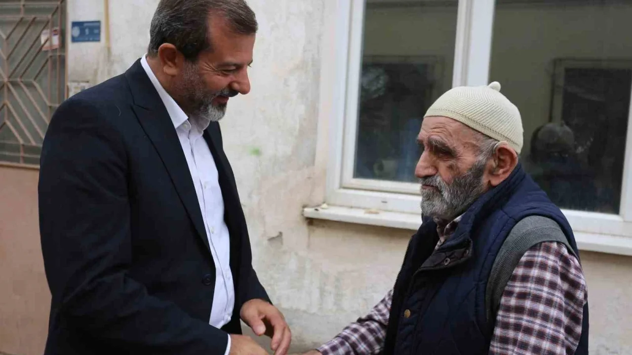 Gürsu'da Dünya Yaşlılar Günü'nde ev ziyaretleri yapıldı