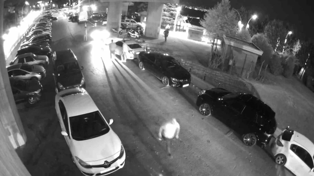 İzmit'te Akın kardeşlerin öldürüldüğü kafe kavgasının görüntüleri