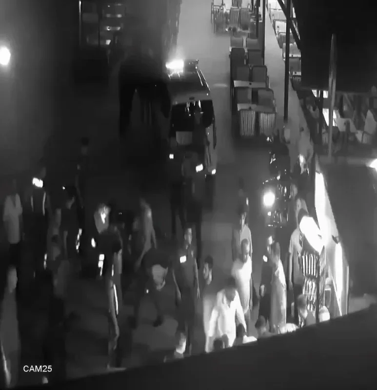 İzmit'te Akın kardeşlerin öldürüldüğü kafe kavgasının görüntüleri