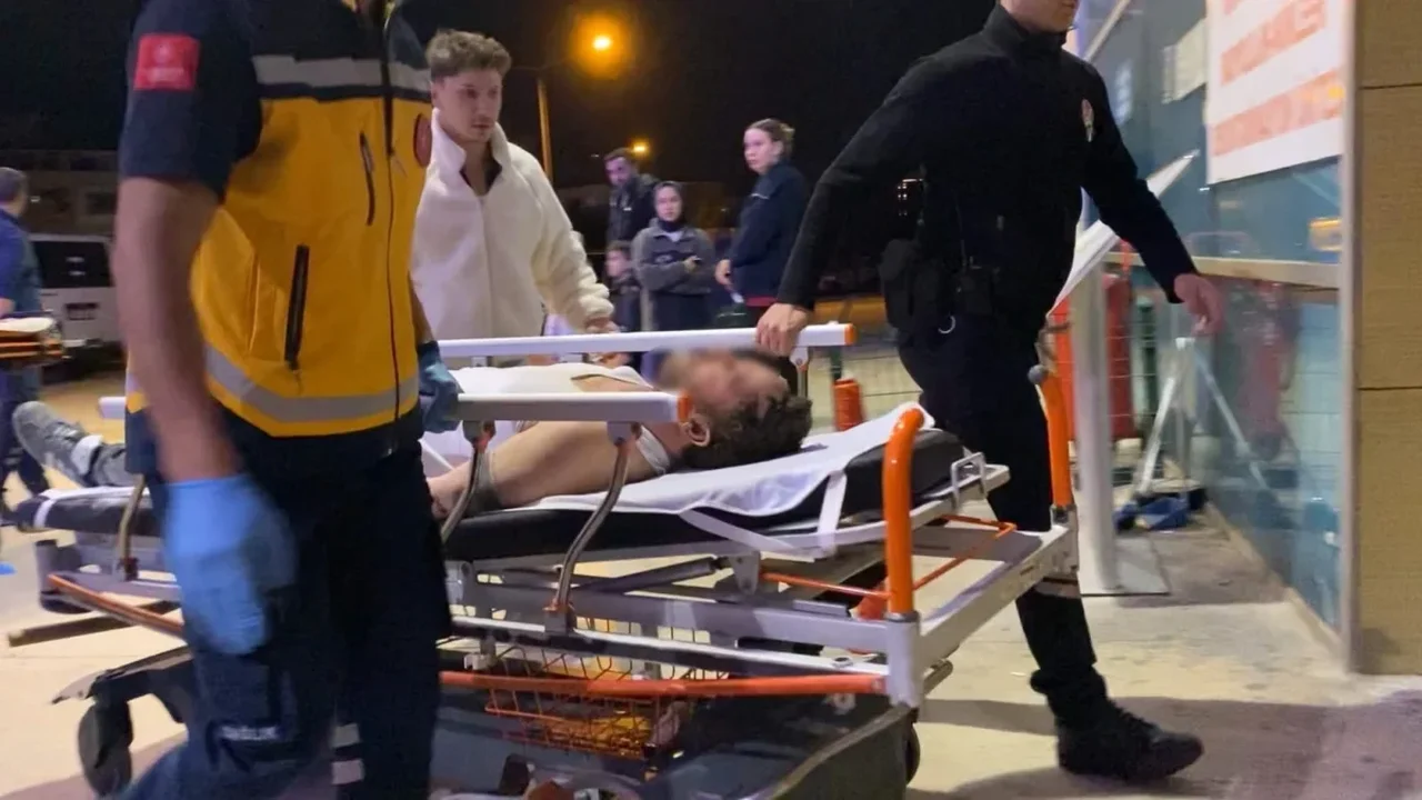 İnegöl'de kafeterya ısıtıcısı alev aldı: 1'i ağır 3 yaralı