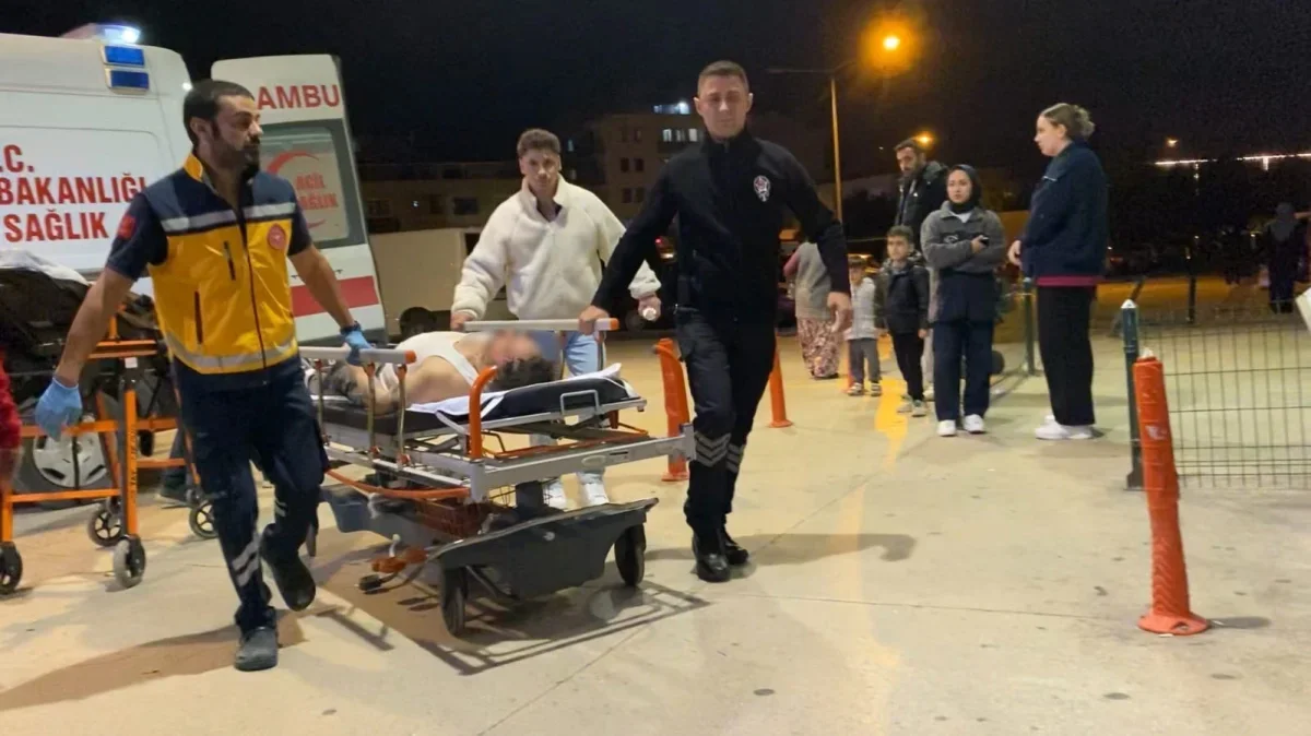 İnegöl'de kafeterya ısıtıcısı alev aldı: 1'i ağır 3 yaralı