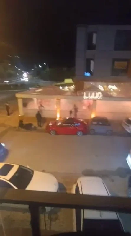 İnegöl'de kafeterya ısıtıcısı alev aldı: 1'i ağır 3 yaralı