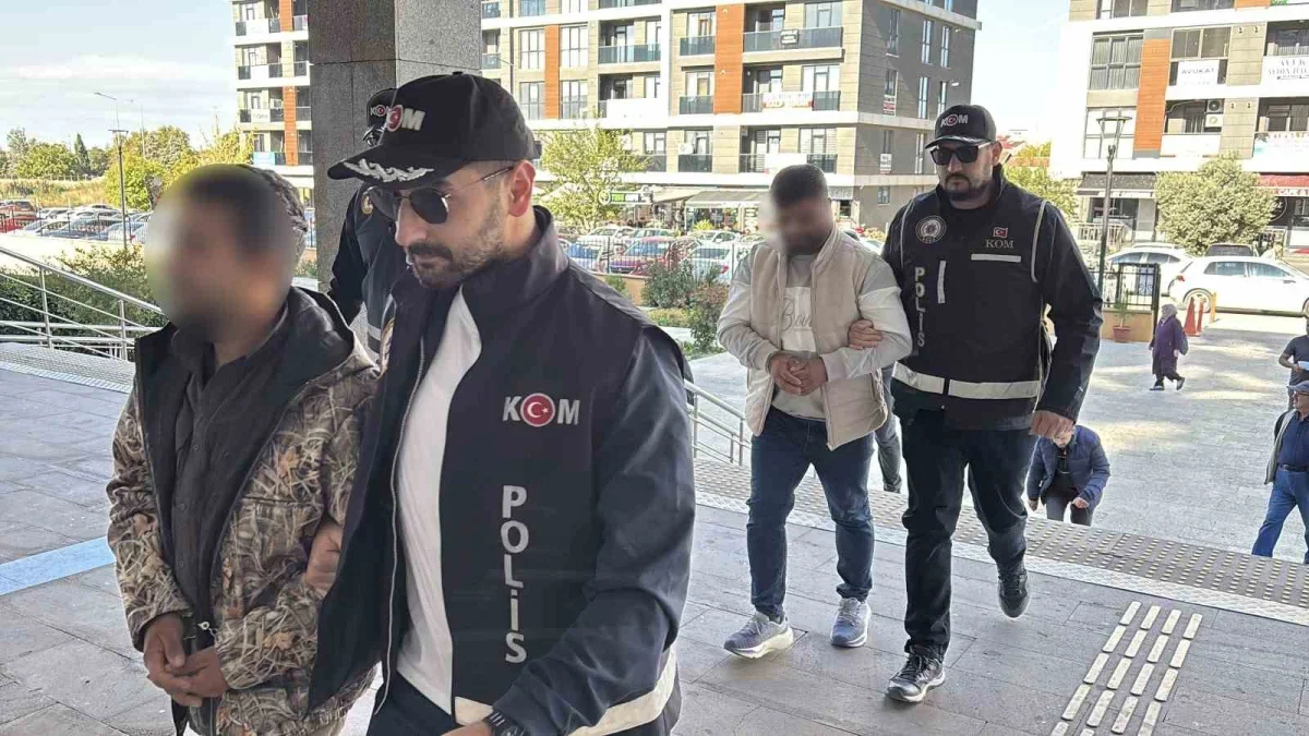 Edirne'de tefecilik operasyonu: 4 şüpheli adliyeye sevk edildi