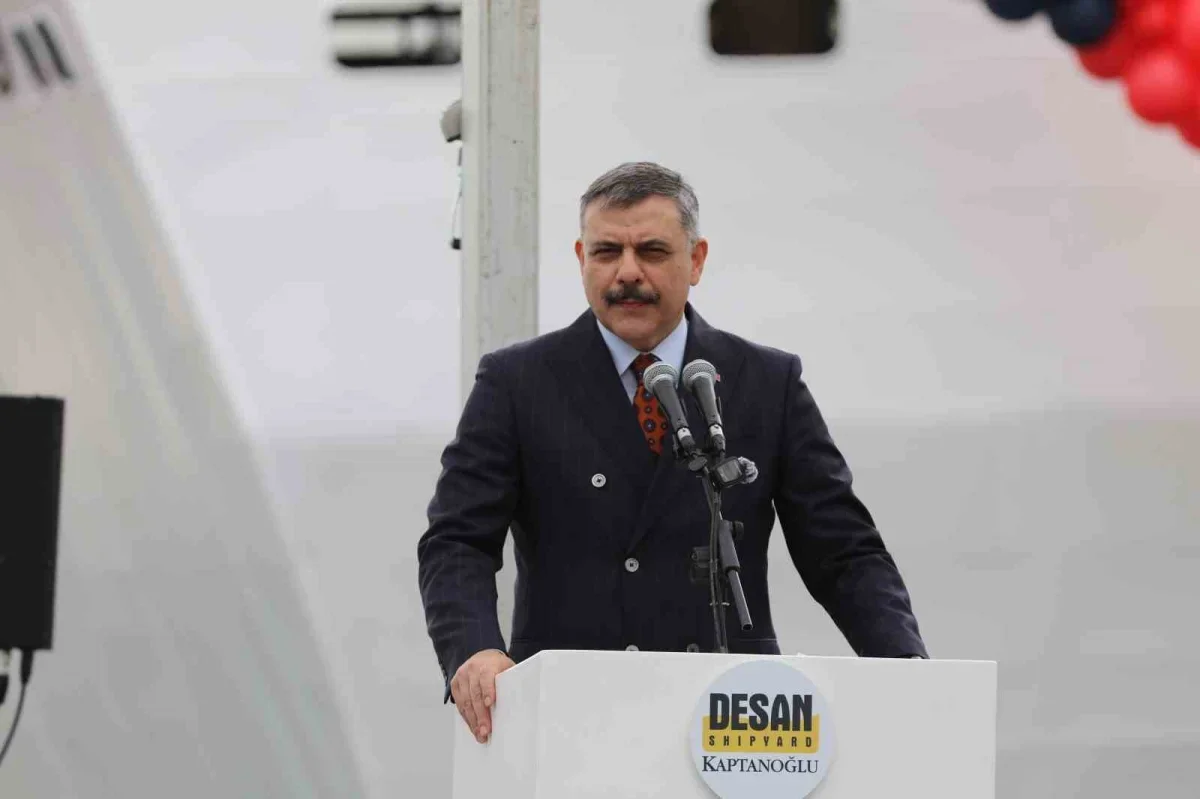 MPMS-1 Kocaeli'de denize indirildi, 2027'de Malezya'ya teslim