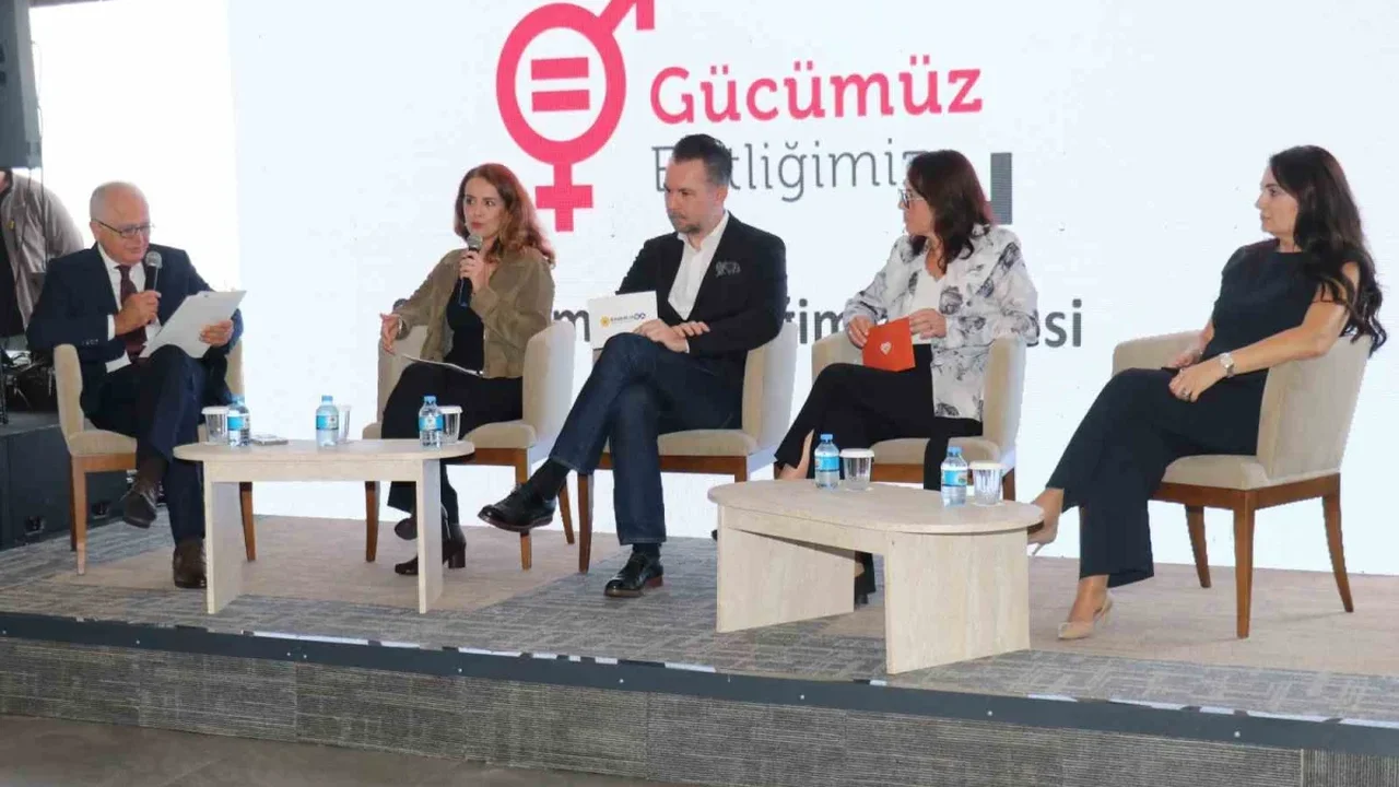 Gücümüz Eşitliğimiz Zirvesi Bursa'da eşitlik gündemiyle toplandı