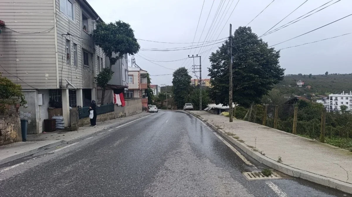 Karasu'da elektrikli motosiklet kazası: 1 ölü, 1 yaralı