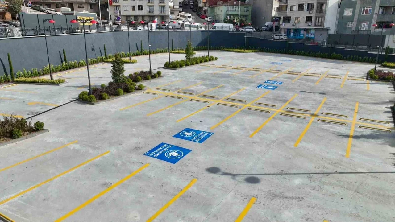 Çağlayan Açık Otoparkı Kağıthane'de 100 araçla hizmete açıldı