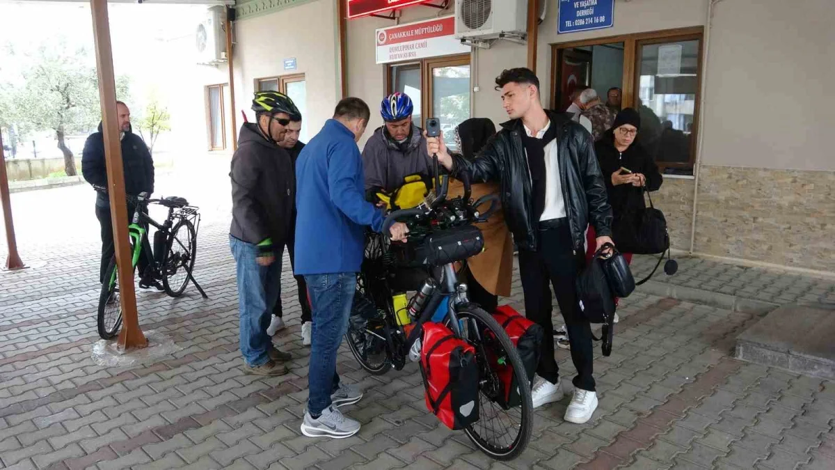 Murat Tecimen, Çanakkale'den Kabe'ye bisikletle yola çıktı