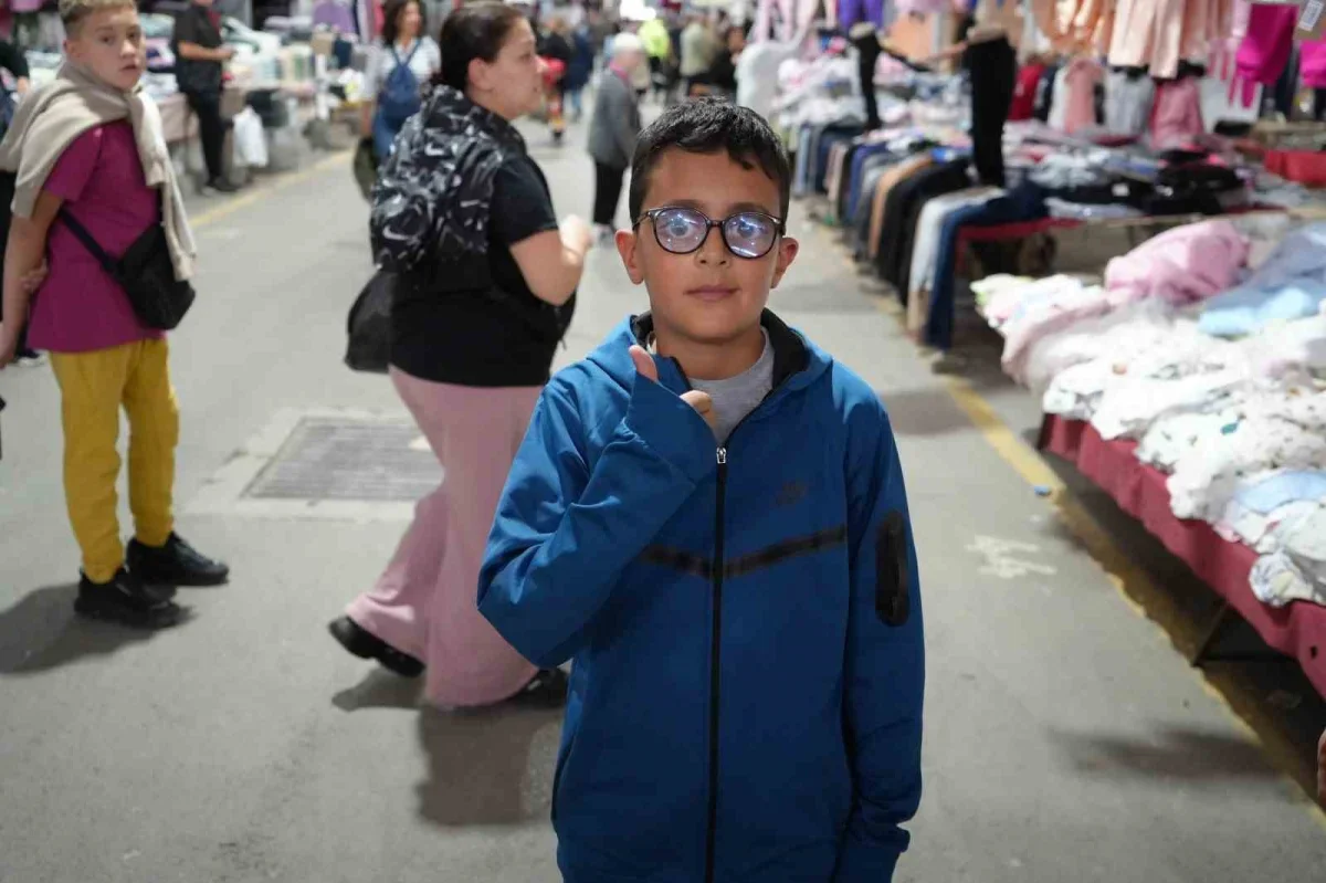 Edirne Balkan Pazarı'nda Bulgar turist yoğunluğu esnafı sevindirdi