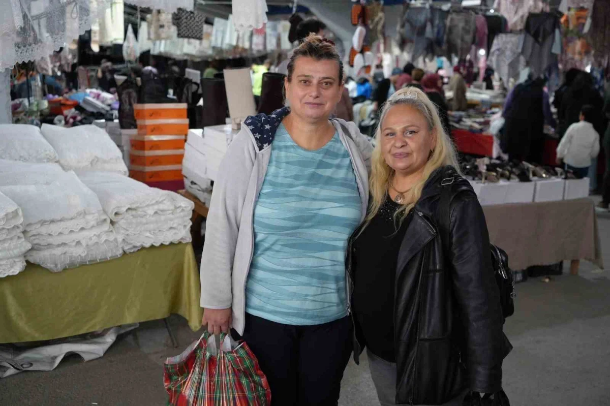 Edirne Balkan Pazarı'nda Bulgar turist yoğunluğu esnafı sevindirdi