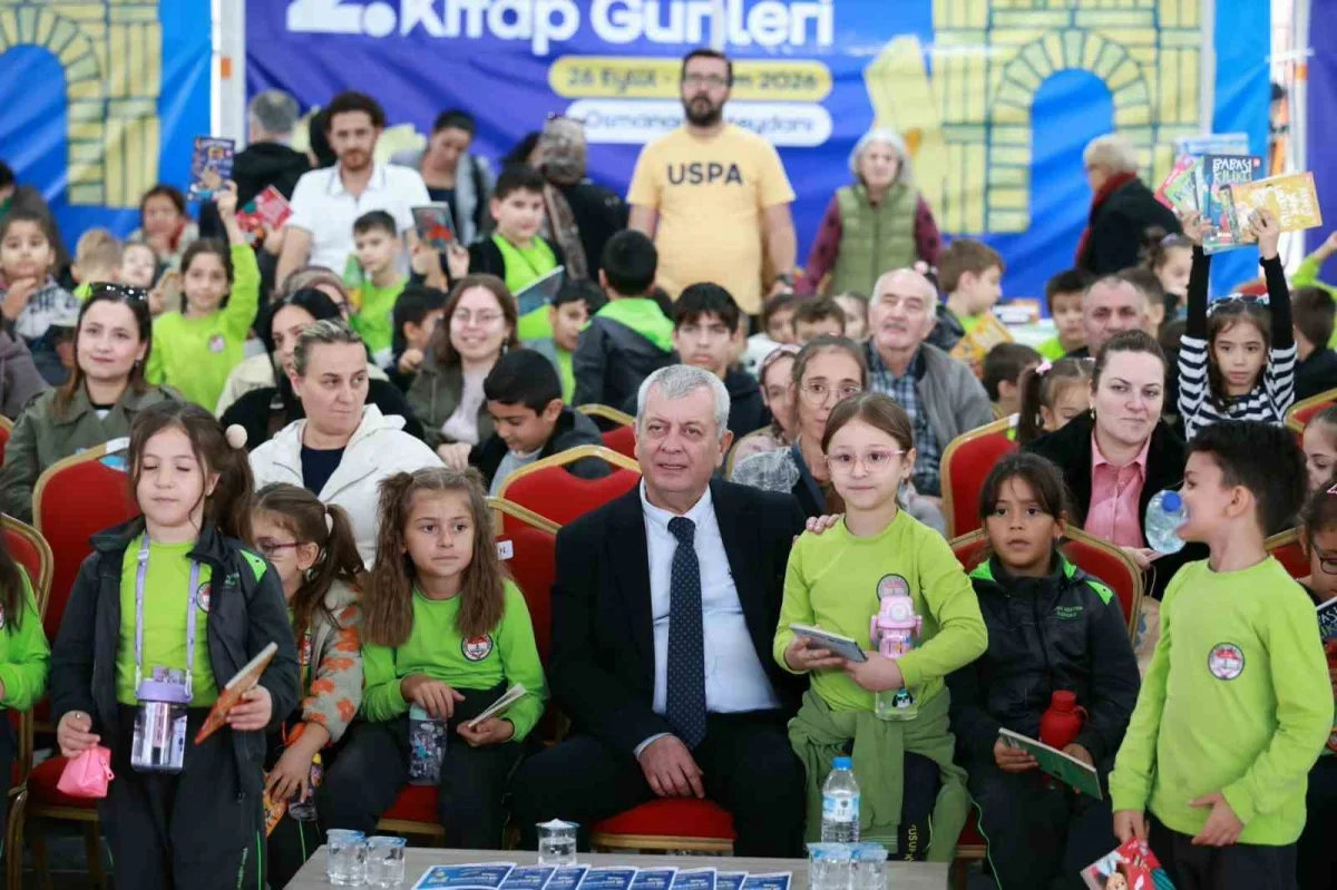 2. Osmangazi Kitap Günleri Bursa'da yazarları okurlarla buluşturdu