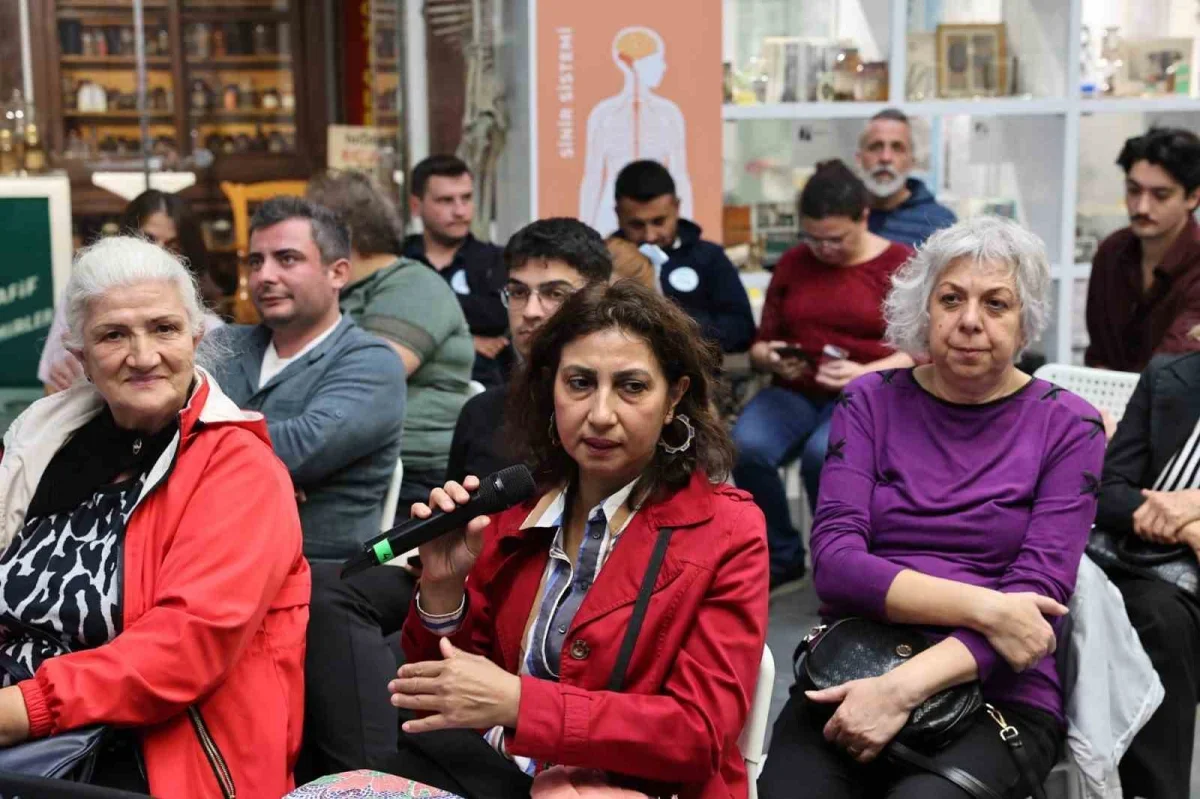 Nilüfer'de meme kanseri erken tanı söyleşisi: Uzmanlardan uyarı