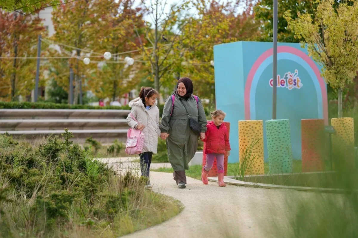 AileFest Rami Kütüphanesi'nde on binlerce ziyaretçiyi ağırladı