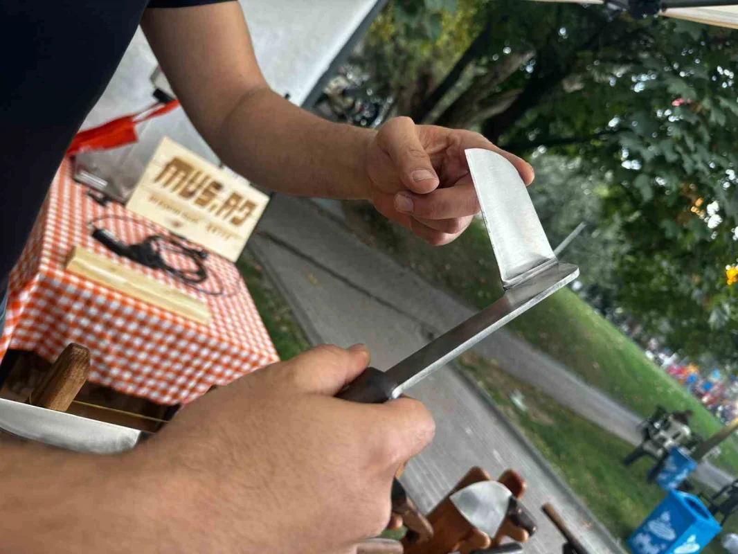 Bursa'da tescilli tırnak bıçağı 11 ülkeye bıçak ihracatı sağladı
