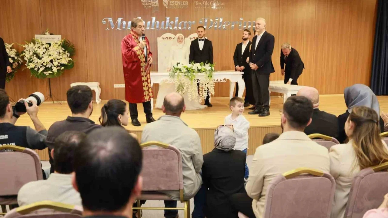 Baştabya Nikah Bahçesi'nde çiftlere ücretsiz fotoğraf ve video