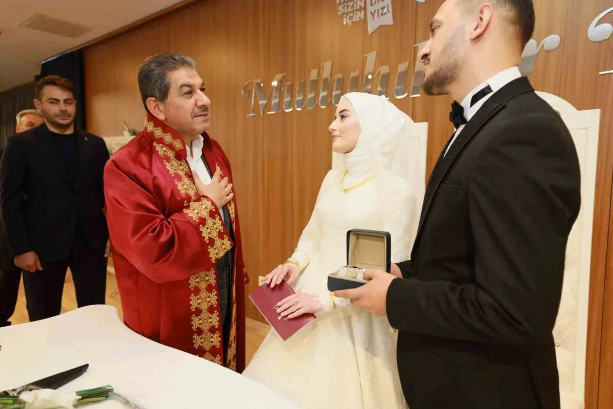 Baştabya Nikah Bahçesi'nde çiftlere ücretsiz fotoğraf ve video