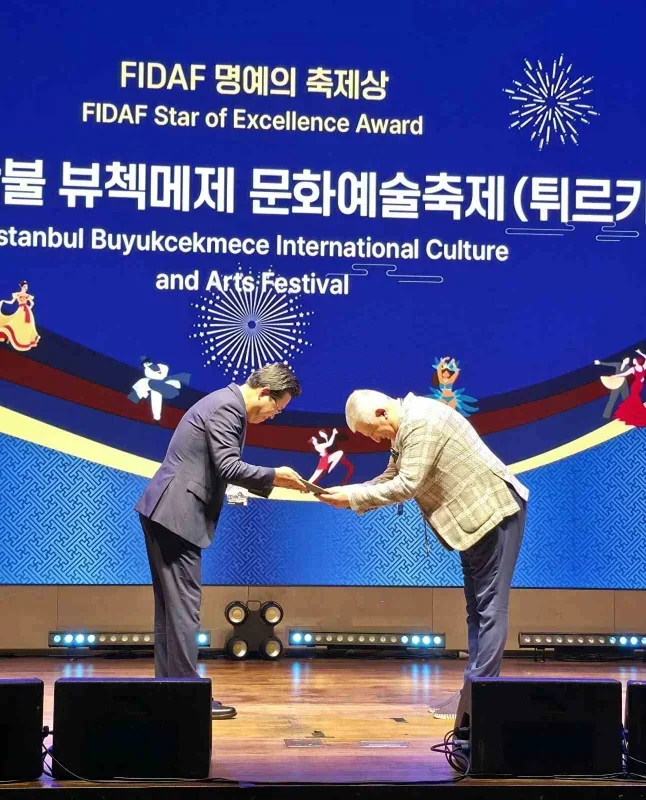 Büyükçekmece Kültür ve Sanat Festivali'ne 5 yıldız ödülü