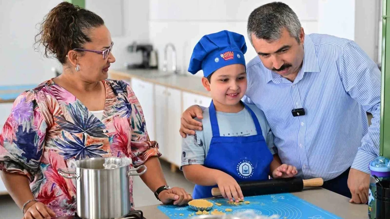 Molla Yegan Çocuk Üniversitesi'nde güz dönemi 10 Ekim'de başlıyor