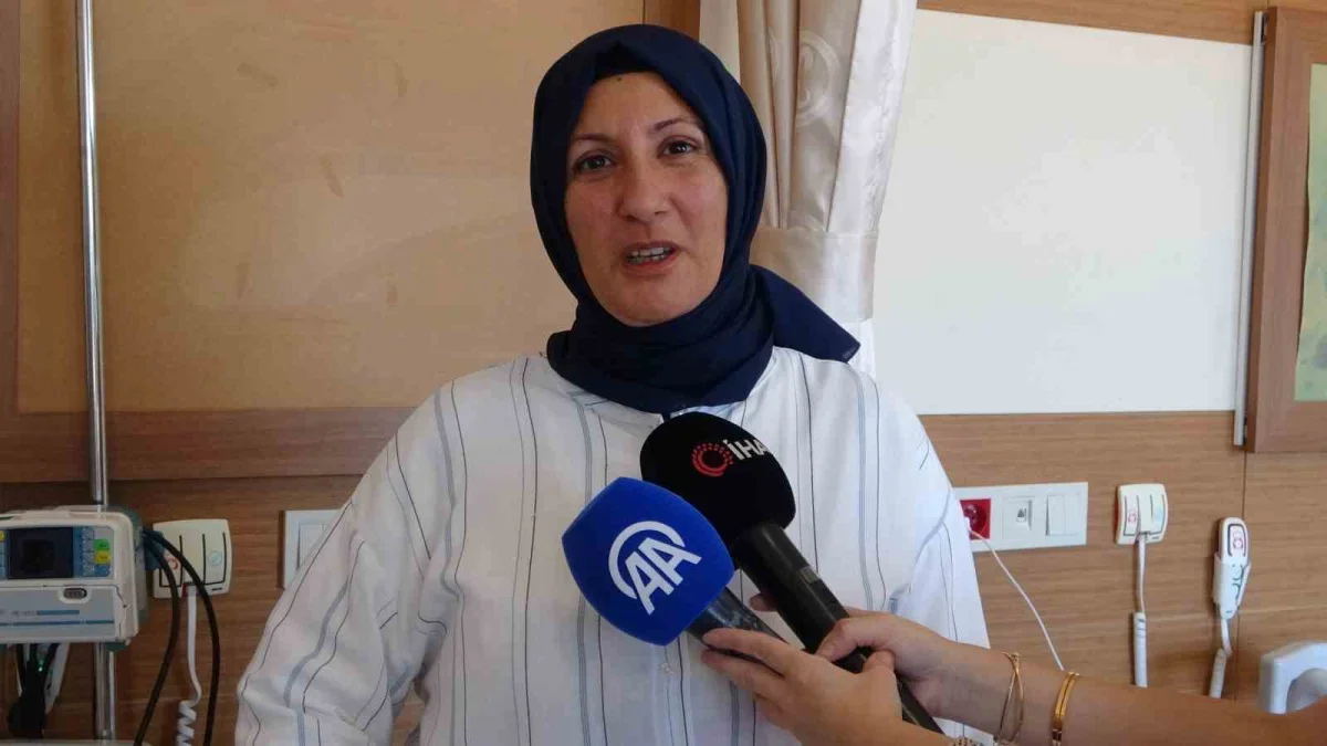 Böbrek nakli: Songül Alyaz eşine donör olup refakatçi oldu