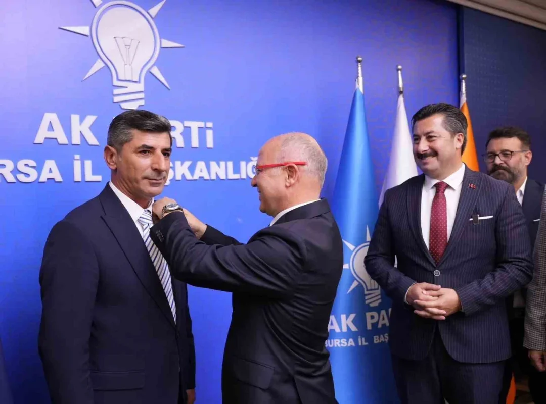 Yenişehir'de Yalçın Ede ve Abdurrahman İletmiş AK Parti'ye katıldı
