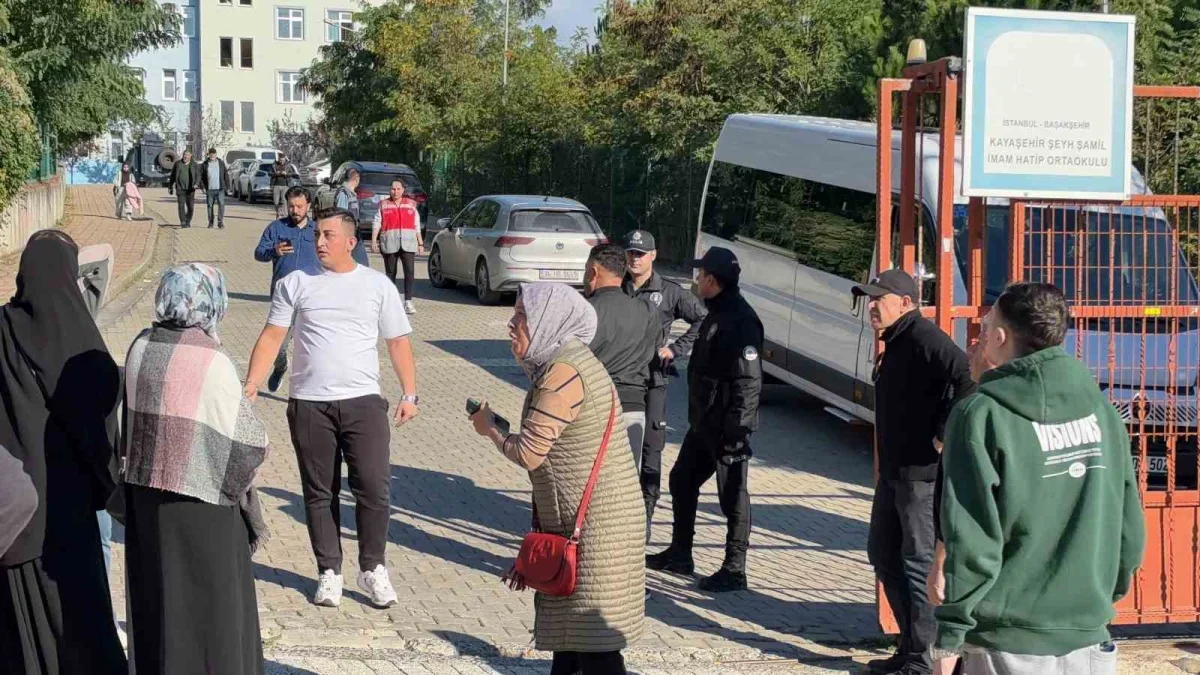 Başakşehir'de okulda bıçaklı saldırı: 6 öğrenci yaralandı