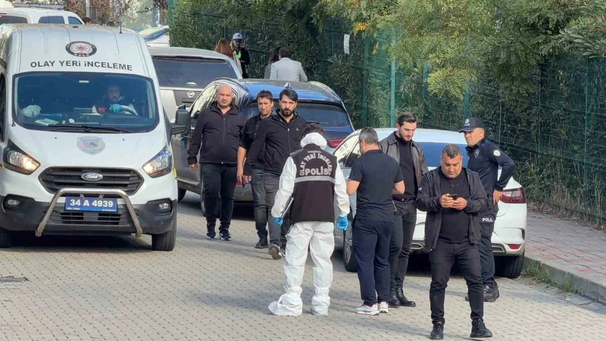 Başakşehir'de okulda bıçaklı saldırı: 6 öğrenci yaralandı