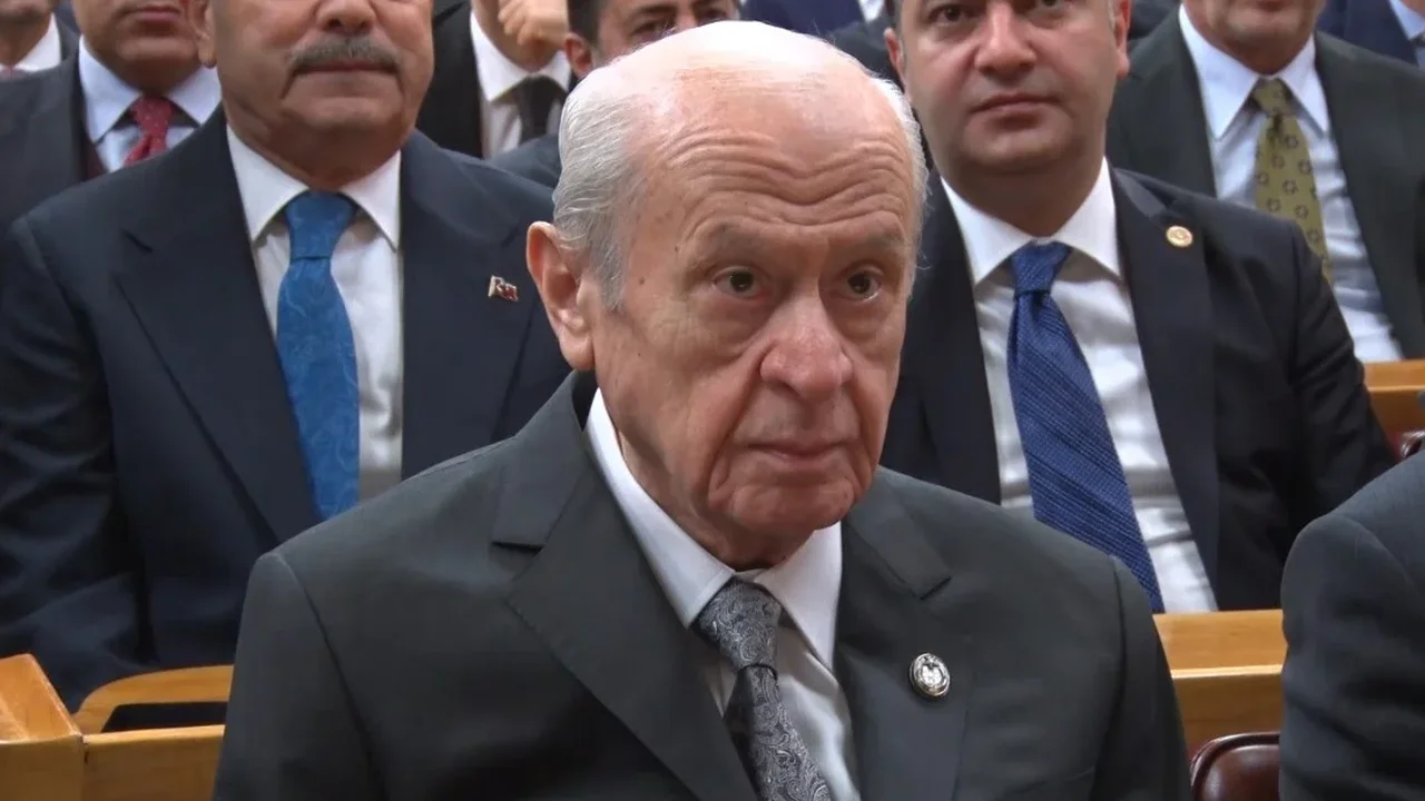 Bahçeli'den Erdoğan'ın adaylığı için seçim çağrısı