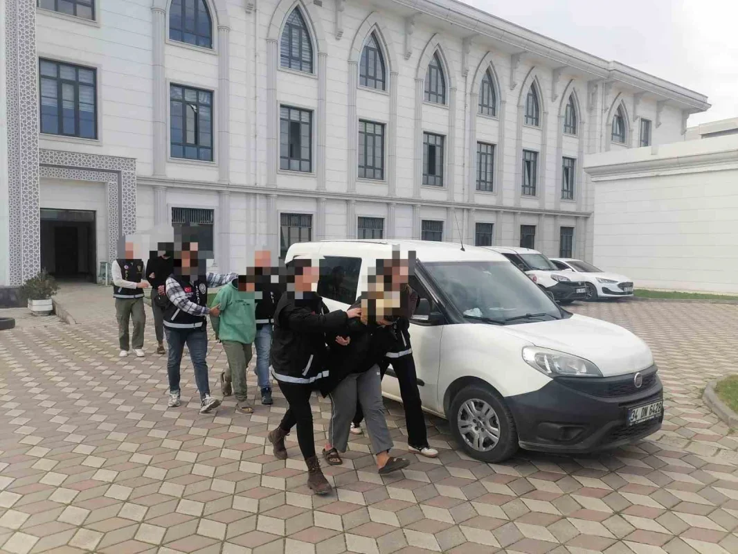 Kartepe çamaşırhane cinayetinde 2 sanık için hapis talebi