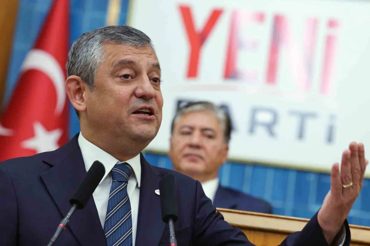 Özgür Özel, YENİ Parti'de 753 bin üyeyi açıkladı