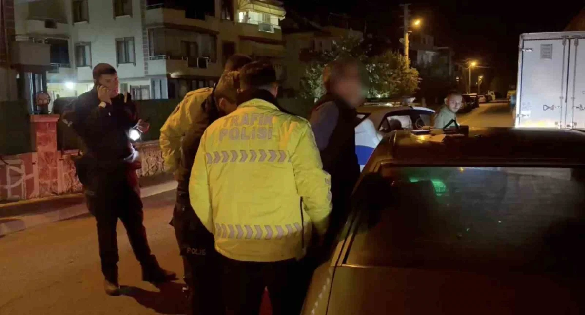 Karasu'da alkollü sürücü 5 kilometre polisten kaçtı