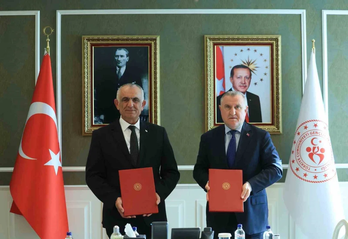 KKTC'de Lefkoşa ve Girne'ye iki öğrenci yurdu