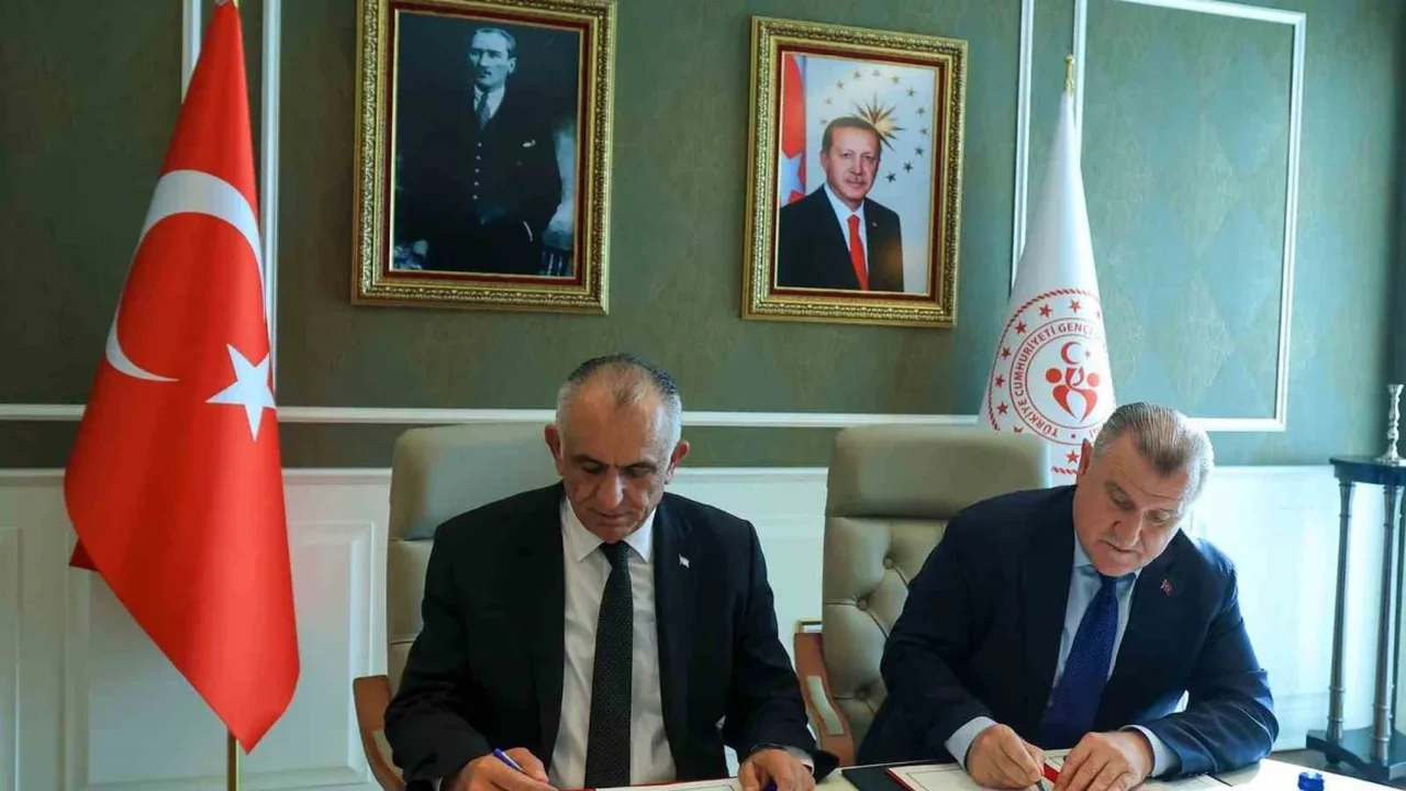 KKTC'de Lefkoşa ve Girne'ye iki öğrenci yurdu