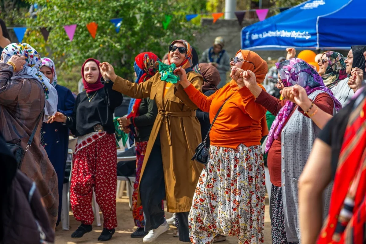 Gebze'de kadınlar imeceyle kışlık hazırlık yaptı