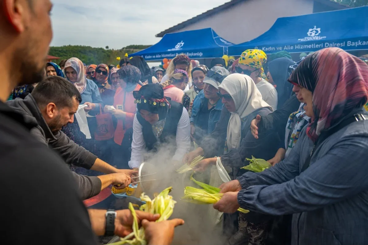 Gebze'de kadınlar imeceyle kışlık hazırlık yaptı