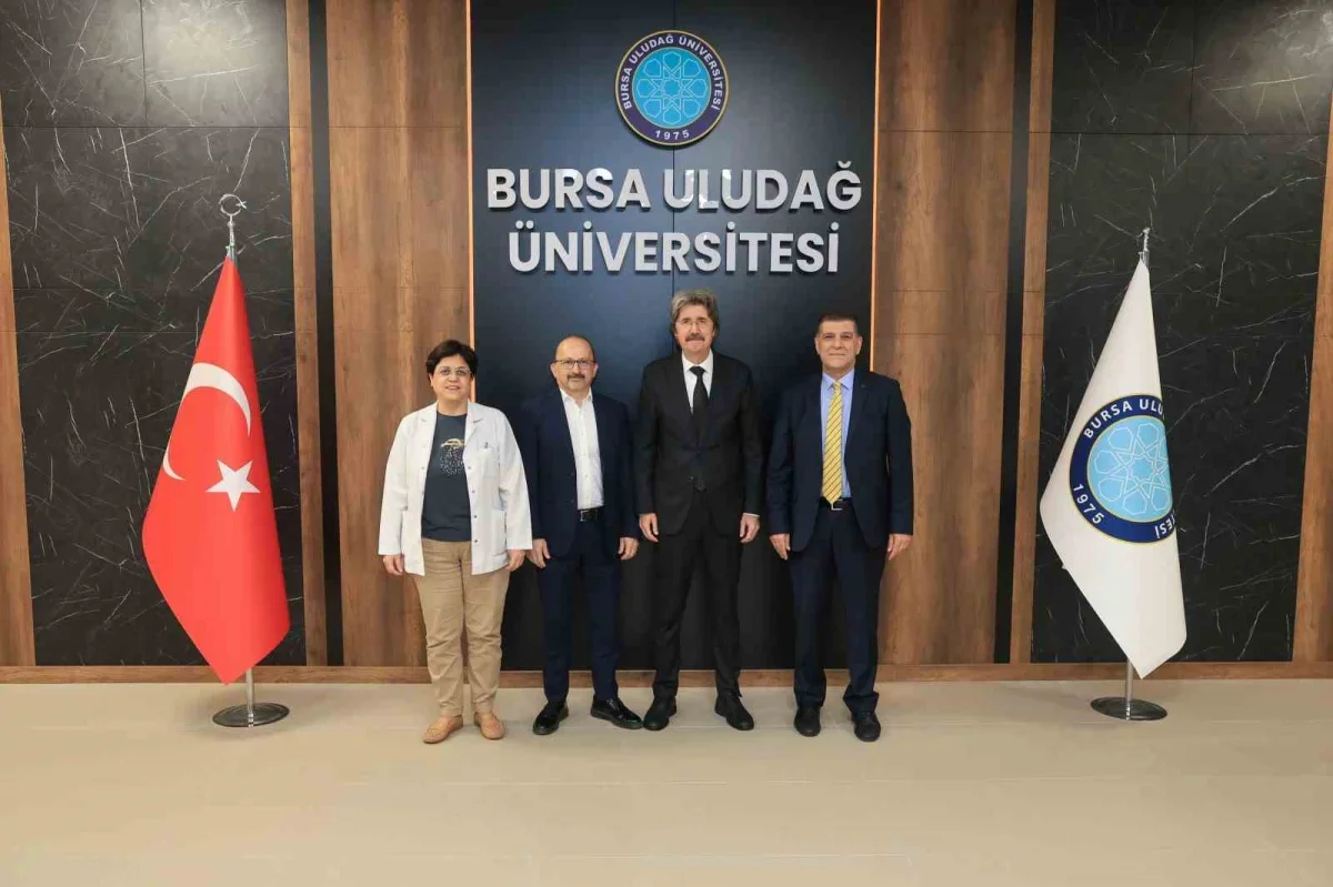BUÜ Hastanesine pediatrik solunum testi bağışı
