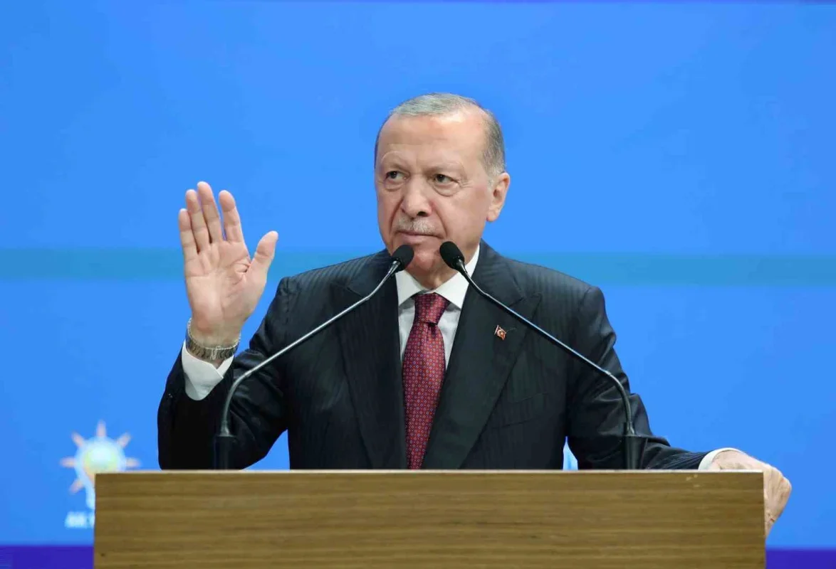 Erdoğan'dan fon soruşturması için sert mesajlar