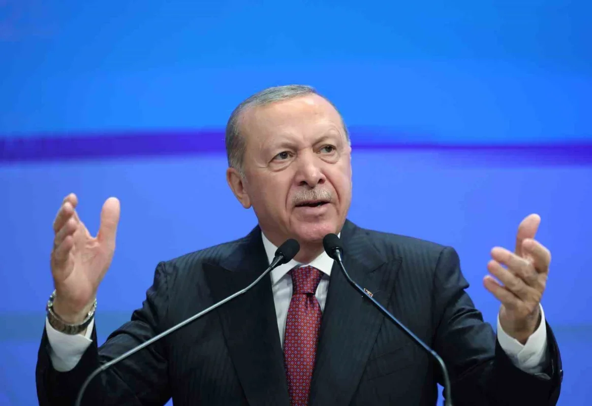 Erdoğan'dan fon soruşturması için sert mesajlar
