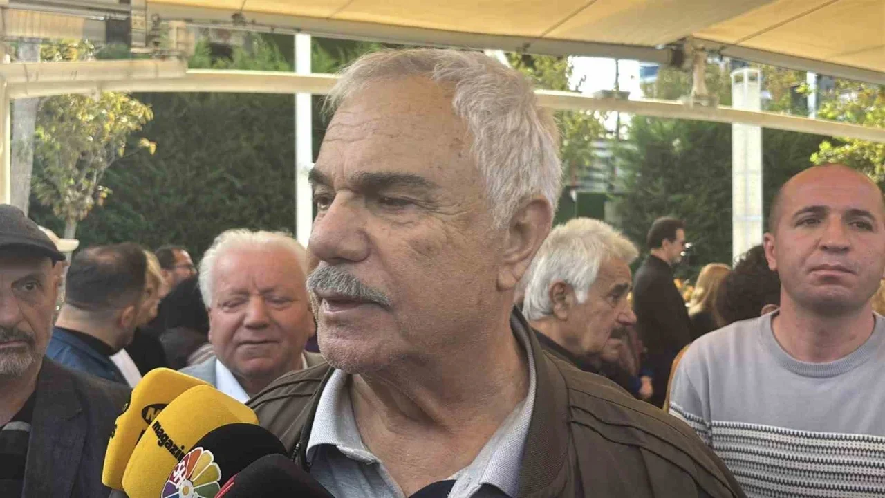 Göksel Arsoy İstanbul'da son yolculuğuna uğurlandı