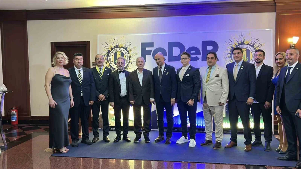 Fenerbahçeliler Derneği 40. yıl balosunu kutladı