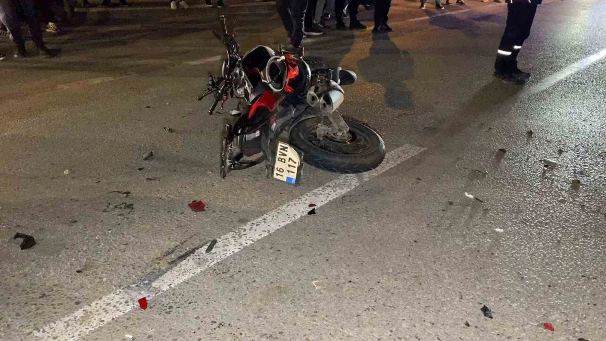 İnegöl'de motosiklet kazasında 2 genç öldü