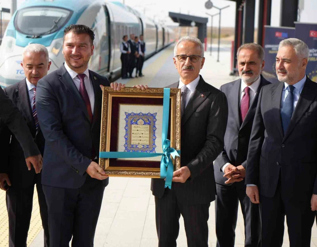 Çerkezköy-Kapıkule Hızlı Tren Hattı yarın açılıyor
