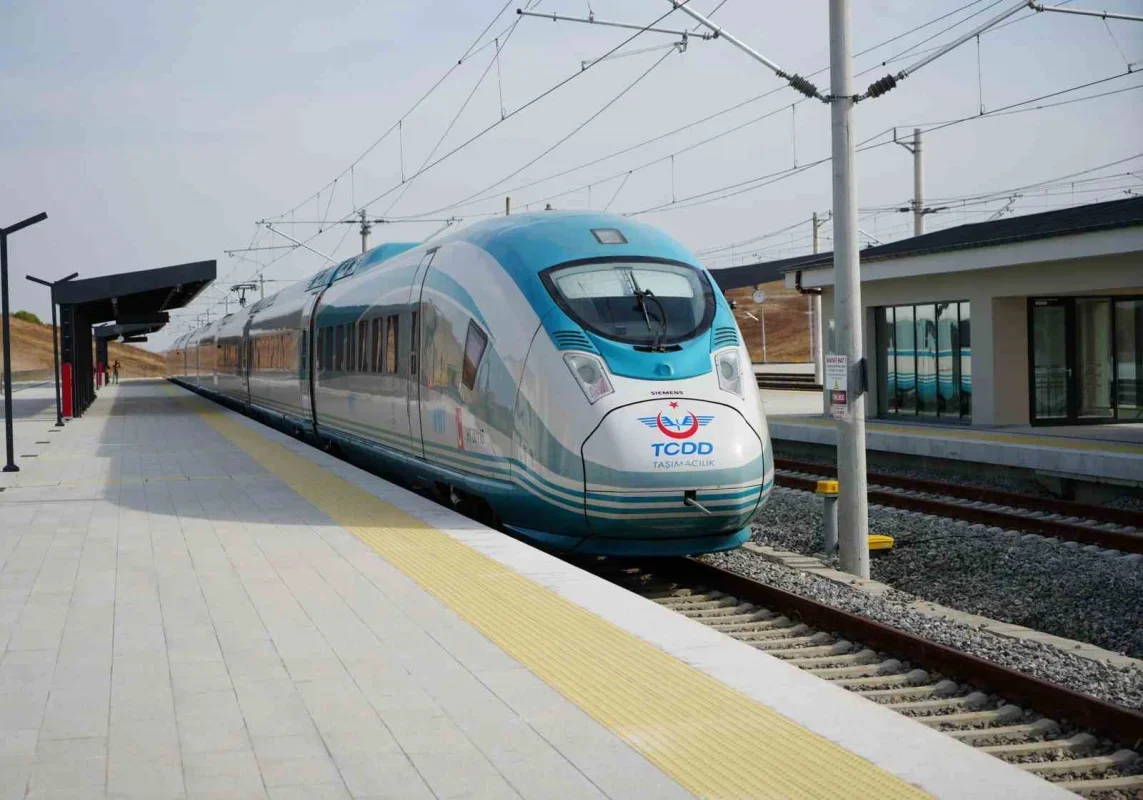 Çerkezköy-Kapıkule Hızlı Tren Hattı yarın açılıyor