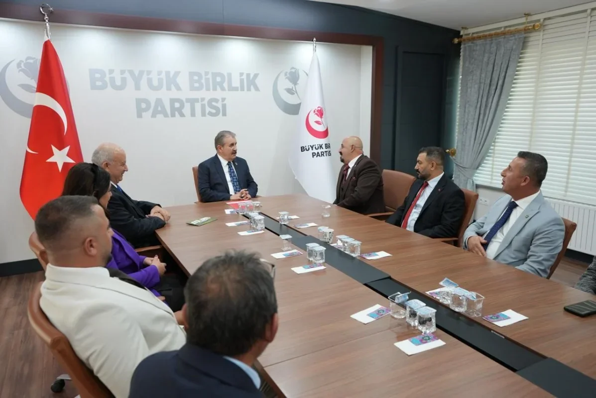 Mustafa Destici'den ekonomi ve birlik mesajı