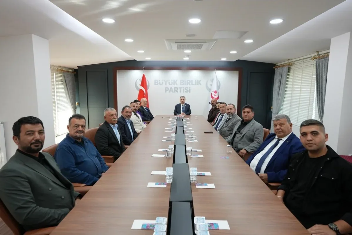 Mustafa Destici'den ekonomi ve birlik mesajı