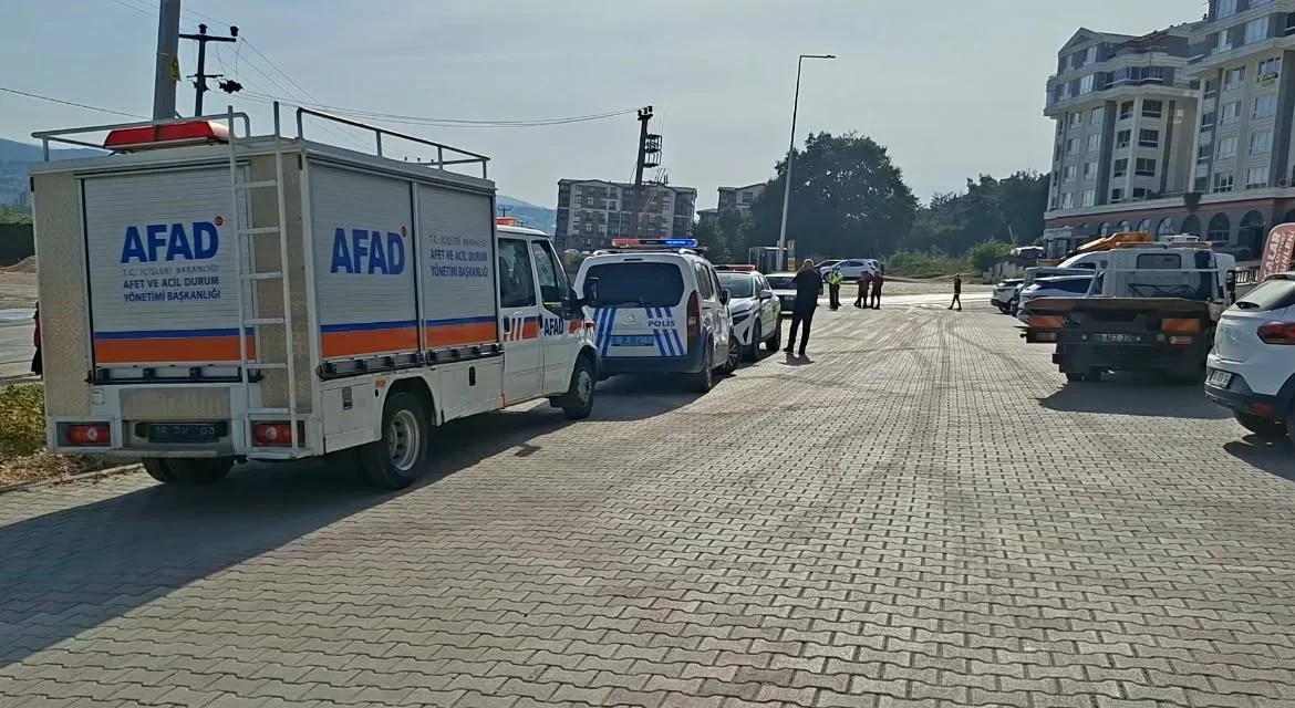 Bursa'da sülfürik asit döküldü, cadde kapatıldı