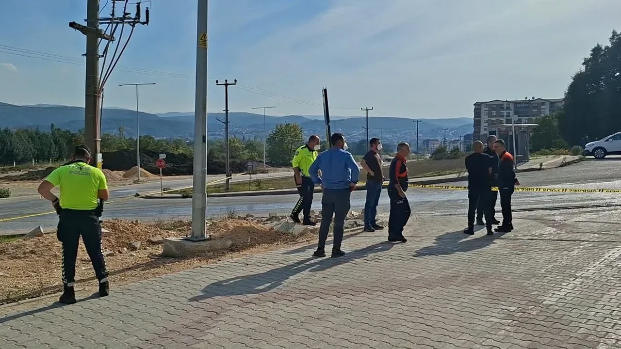 Bursa'da sülfürik asit döküldü, cadde kapatıldı