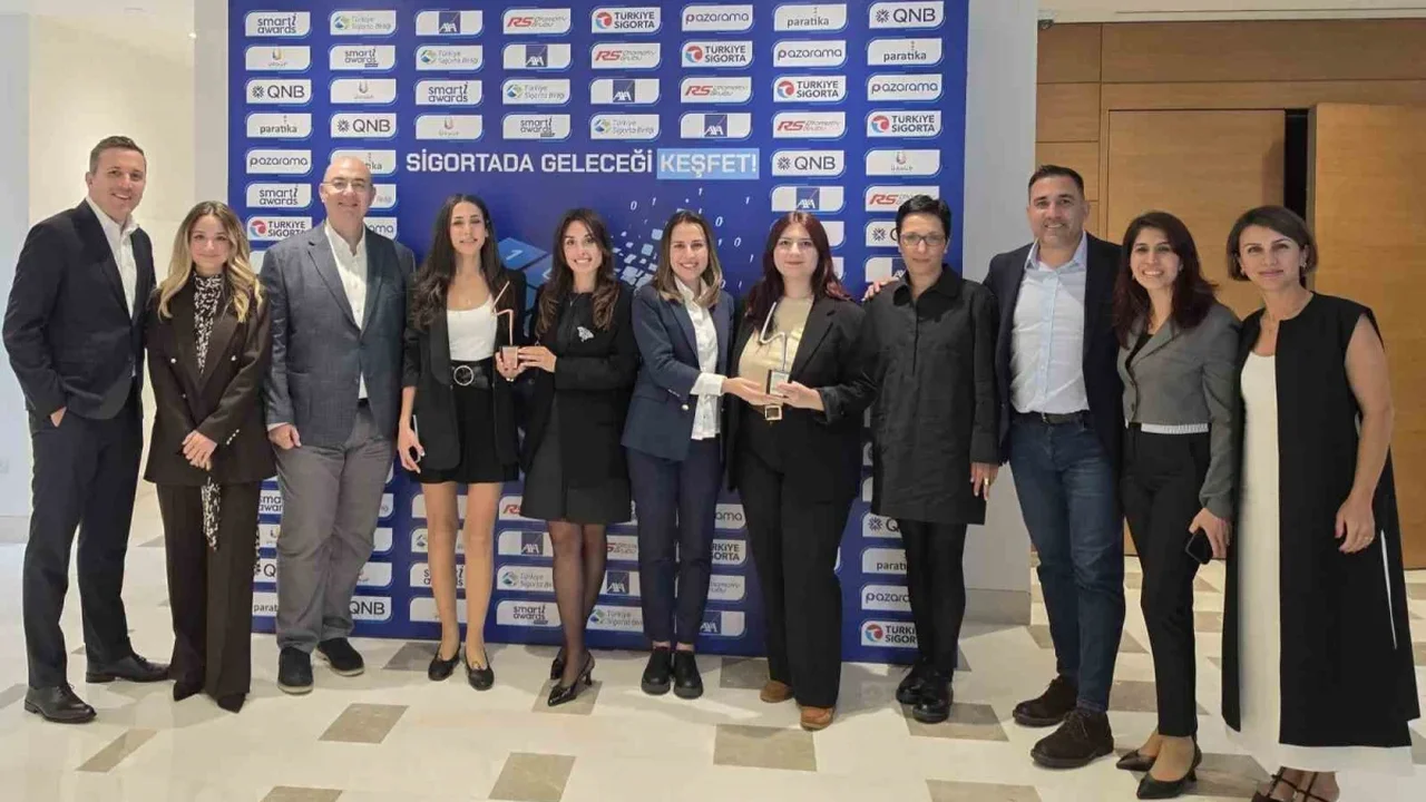 Garanti BBVA Emeklilik Smart-i Awards'ta 2 ödül aldı